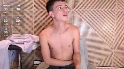 Nick  online show from September 9, 1:33 pm