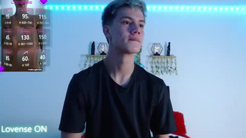 Nick  online show from April 9, 2:01 pm