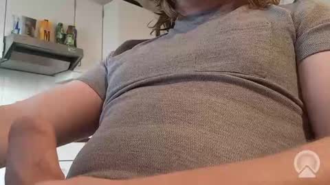 nick_x_b online show from December 18, 12:33 pm