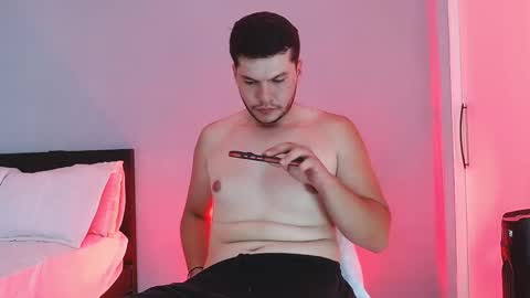 nickk_hills online show from March 17, 8:25 pm