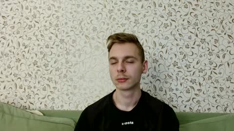 Nick online show from March 12, 6:00 pm