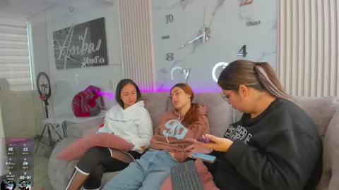 nicky_as online show from January 15, 2:04 pm