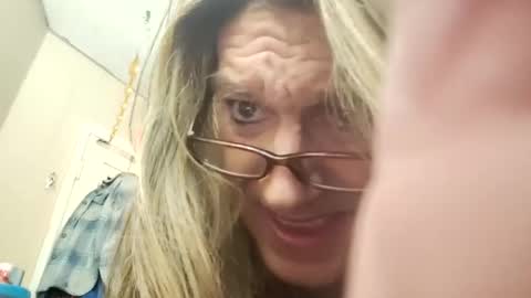 Nicky online show from January 19, 10:06 am