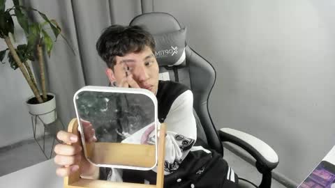 Nico  online show from April 25, 6:37 am