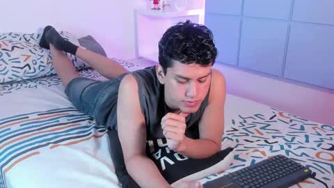 Snapshot of nicogreys chatting on October 1, 6:12 am Nico online show from October 1, 6:12 am