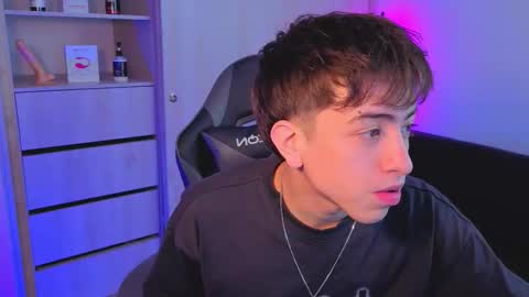 Nicolas online show from October 29, 8:09 pm