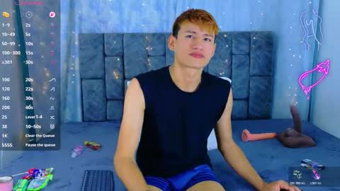 nicolastorres__ online show from May 4, 4:08 am