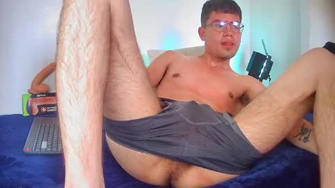 NicoLatinBoy online show from April 2, 5:09 pm