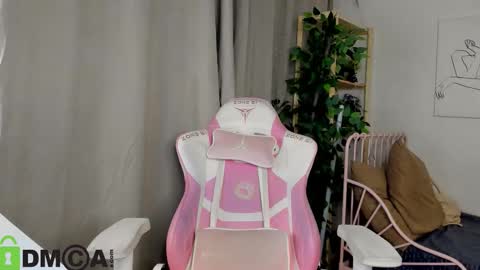 GMT7TueWedThSu 0300am-0900am. Sa 1000am-0400pm online show from October 22, 8:32 pm