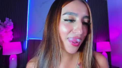Nicole online show from June 16, 3:43 am