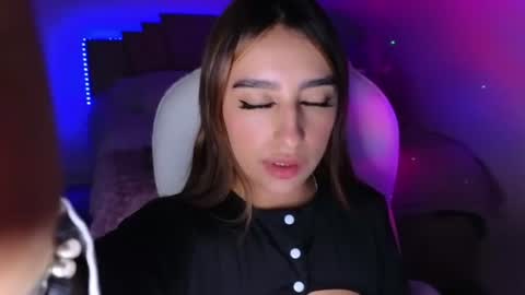 Nicole online show from June 15, 3:42 am