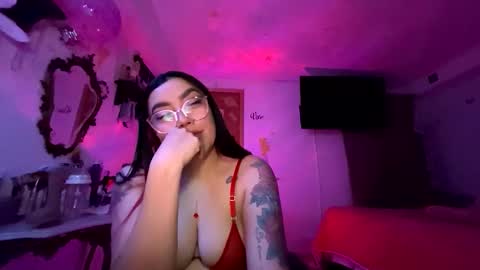 Nicole online show from May 16, 6:54 am