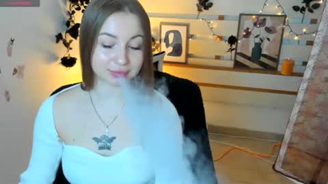 Nicole online show from October 25, 6:35 am