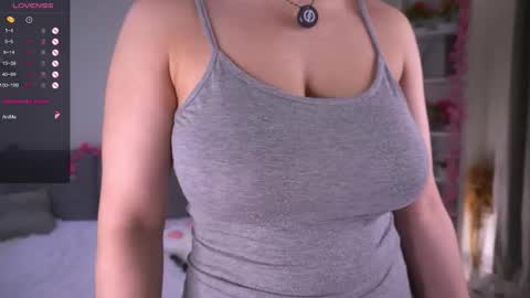 Kimmy online show from December 3, 3:24 pm