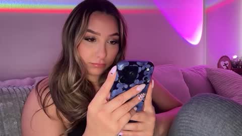 nicolelovesyou444 online show from February 20, 3:25 pm