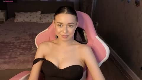 NicoleRossss online show from June 25, 5:12 am