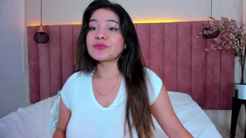 Nicole online show from February 18, 8:16 am