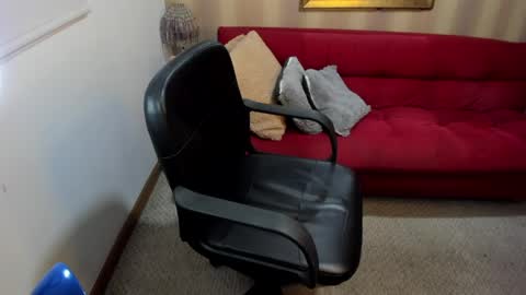 Nicolettcolin  online show from April 17, 9:50 pm