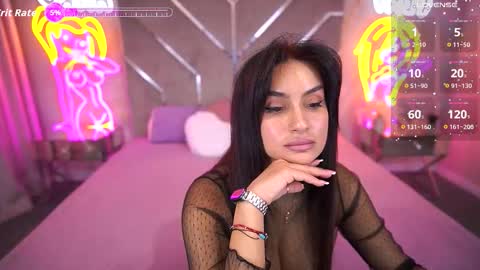 Snapshot of nicolnightt chatting on October 20, 5:45 am Nicole online show from October 20, 5:45 am