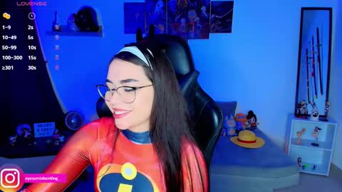 Lizzie online show from November 16, 1:51 am