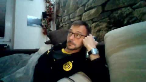 MikeVanDyck online show from October 28, 7:15 pm