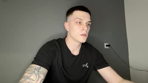 Max online show from December 20, 7:10 pm