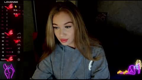 nigo_nika online show from January 30, 11:33 am