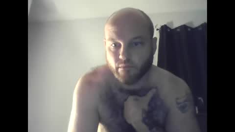 Snapshot of nihilistcreep chatting on December 10, 8:30 am nihilistcreep online show from December 10, 8:30 am