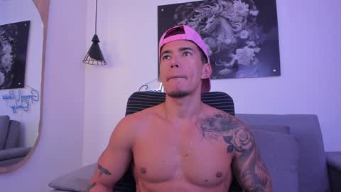 Niick online show from December 25, 10:16 pm