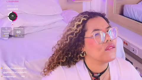 Call me Nicky online show from November 21, 8:29 pm