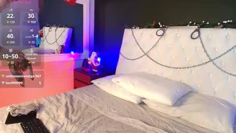 Niinatorres online show from December 20, 9:44 pm