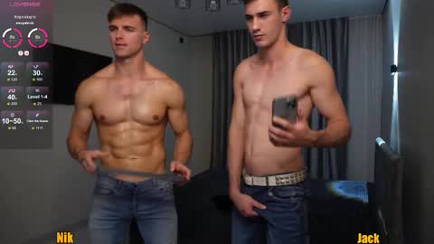 Nik online show from October 6, 6:26 pm