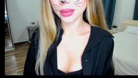 Nika online show from October 31, 9:48 pm