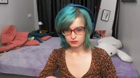 NIKA online show from April 11, 1:26 pm