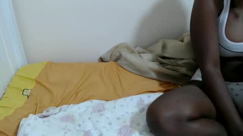 Leen online show from December 17, 7:26 am