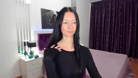 Snapshot of nikalewis chatting on March 10, 10:39 am NikaLewis online show from March 10, 10:39 am