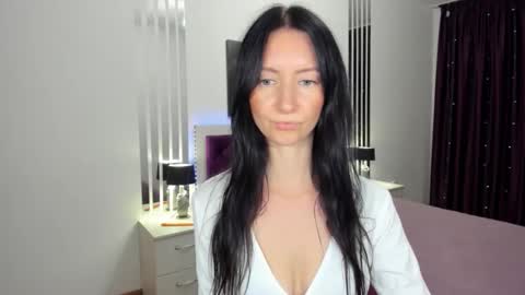 Snapshot of nikalewis chatting on October 20, 10:31 am NikaLewis online show from October 20, 10:31 am