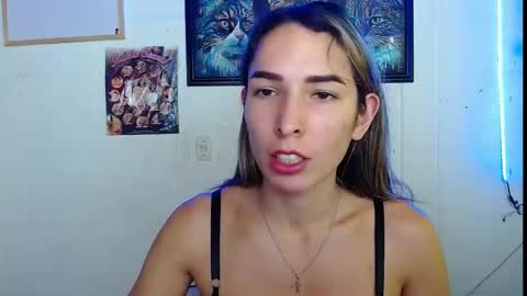 Snapshot of niki_1998 chatting on March 3, 7:28 pm Natalia online show from March 3, 7:28 pm