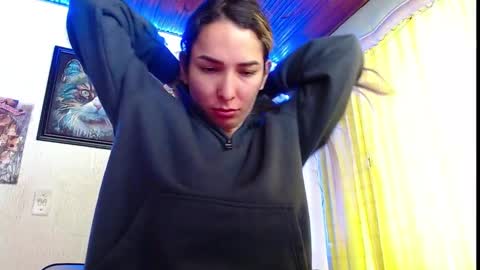 Snapshot of niki_1998 chatting on March 6, 3:24 pm Natalia online show from March 6, 3:24 pm
