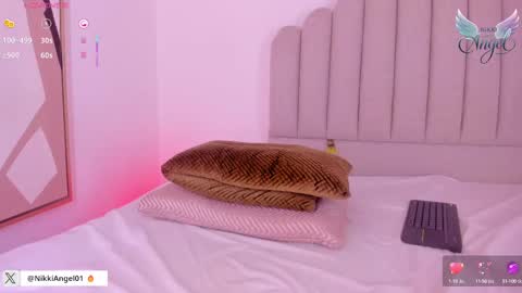 Snapshot of nikki_angel_ chatting on October 9, 10:59 pm NIkki Angel online show from October 9, 10:59 pm