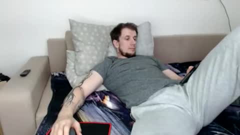 Nick online show from December 18, 11:38 am