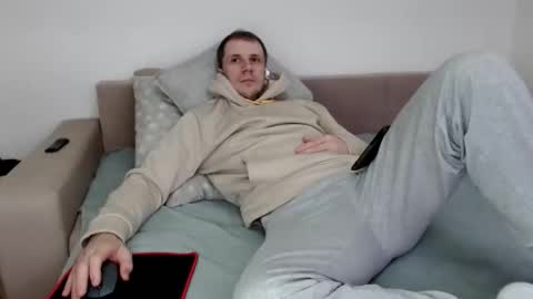 Nick online show from November 5, 12:07 pm