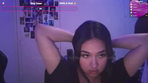 Nikkinotnicki00 online show from December 14, 9:48 am