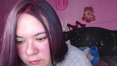 Snapshot of nikkirous_ chatting on March 8, 3:45 pm Nikkirous online show from March 8, 3:45 pm