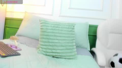 Nikita online show from September 19, 8:12 pm