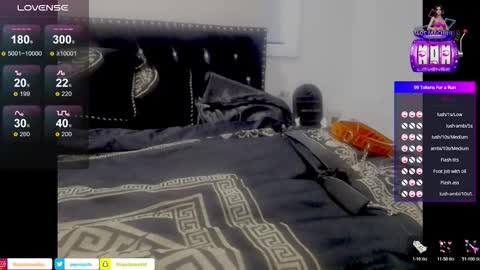 Niquita Sparkles online show from April 17, 5:43 am