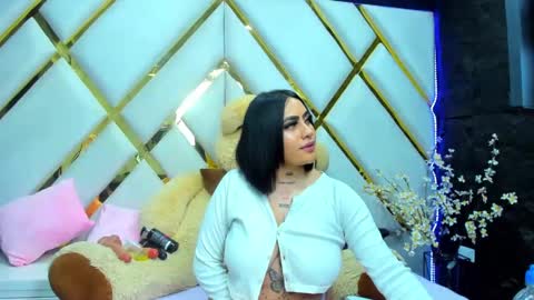 Snapshot of nikky_latin chatting on September 30, 4:56 am nikky_latin online show from September 30, 4:56 am
