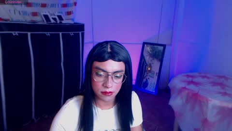 nikol_twink02 online show from August 4, 12:45 pm