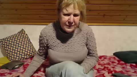 Nikole1 online show from January 16, 2:15 pm