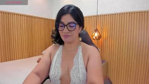   online show from May 8, 12:44 pm